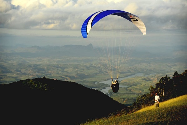 pico do ibituruna asa delta