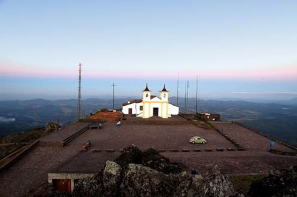 serra-piedade010616